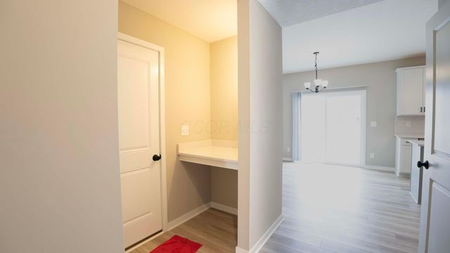 1717 Longhill Drive, Delaware, OH 43015