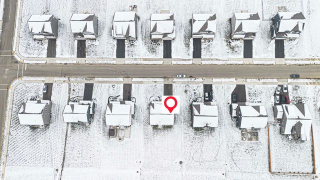 1717 Longhill Drive, Delaware, OH 43015