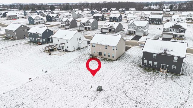 1717 Longhill Drive, Delaware, OH 43015