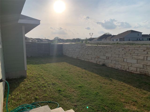 373 Jeffers, Kyle, TX 78640