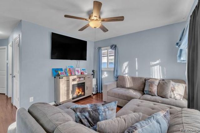 26772 Colgate Street, Inkster, MI 48141