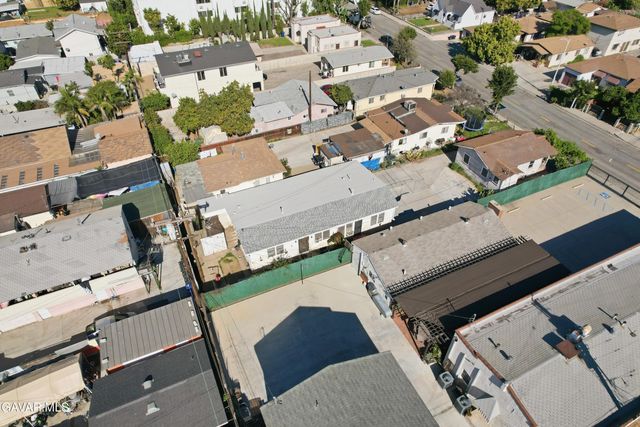 1123 S Kern Avenue, Los Angeles, CA 90023