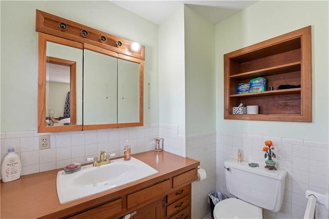 8801 Orchard Street, Pleasant Valley, MO 64068