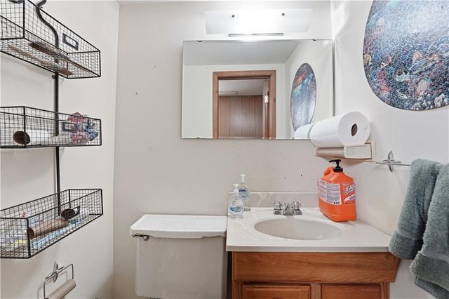 8801 Orchard Street, Pleasant Valley, MO 64068