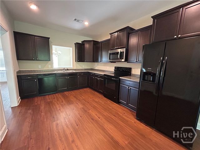 6 Cherry Street, Port Wentworth, GA 31407