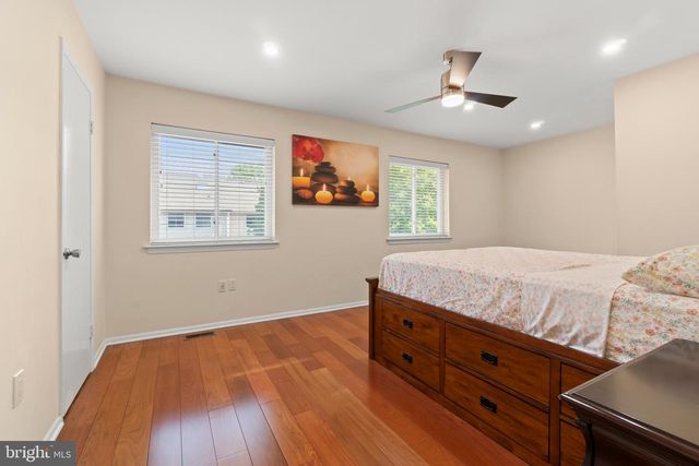 155 THOREAU DR, Plainsboro, NJ 08536