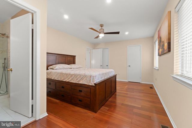 155 THOREAU DR, Plainsboro, NJ 08536