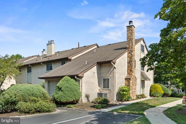 155 THOREAU DR, Plainsboro, NJ 08536