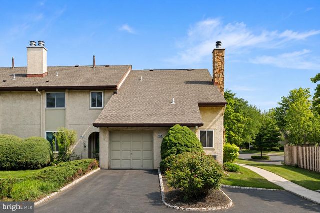 155 THOREAU DR, Plainsboro, NJ 08536