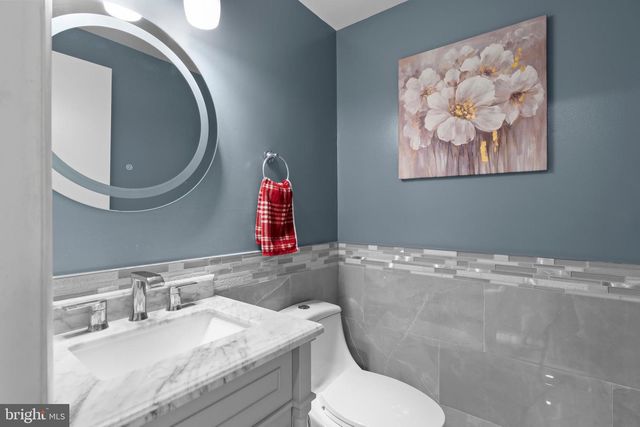 155 THOREAU DR, Plainsboro, NJ 08536