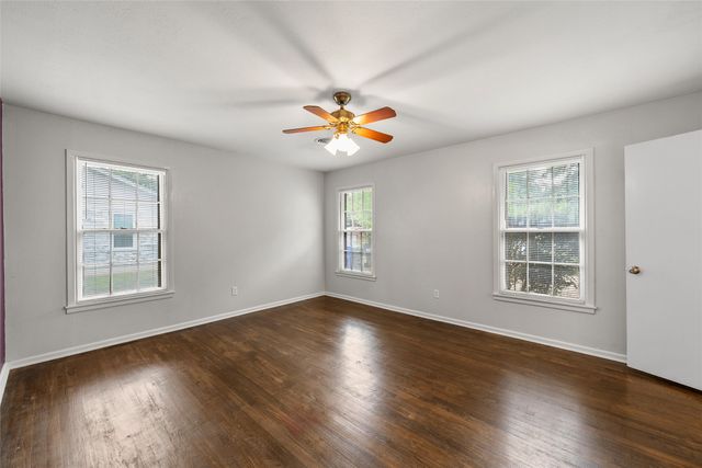 4701 EDMOND Avenue, Waco, TX 76710