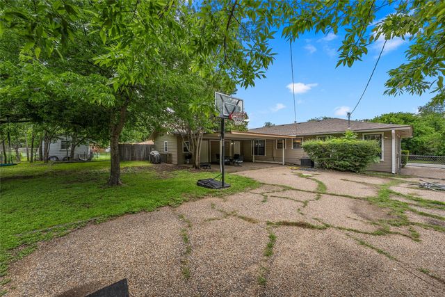 4701 EDMOND Avenue, Waco, TX 76710