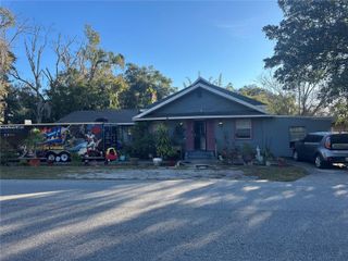 409 S BAY AVENUE, Sanford, FL 32771
