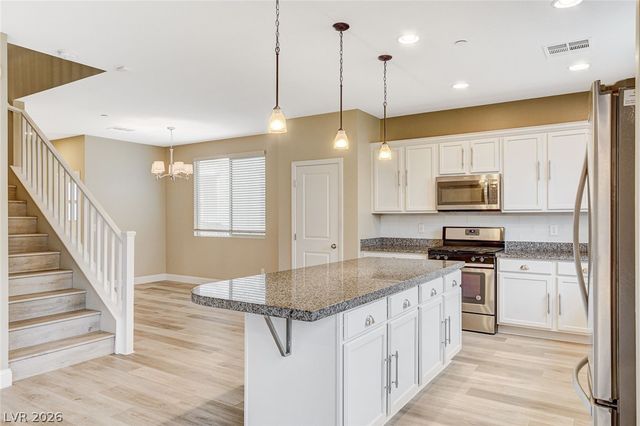 3042 Scenic Rhyme Avenue, Henderson, NV 89044