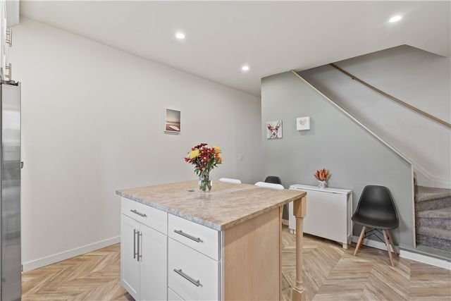 5241 Kent Way, Lawrenceville, PA 15201