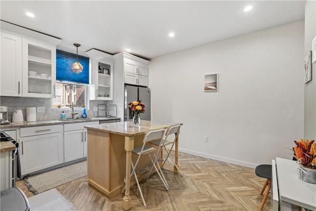 5241 Kent Way, Lawrenceville, PA 15201