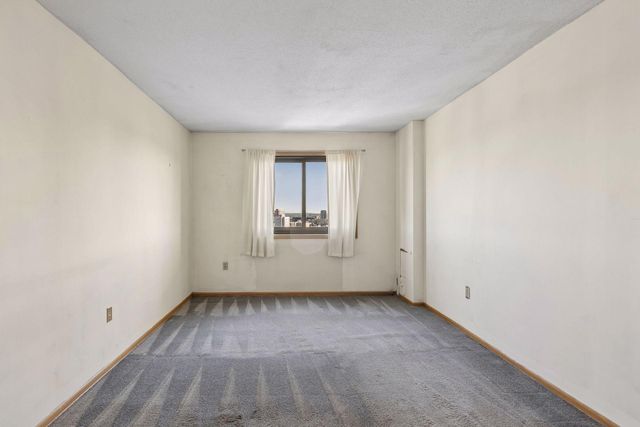 400 Groveland Avenue 1912, Minneapolis, MN 55403