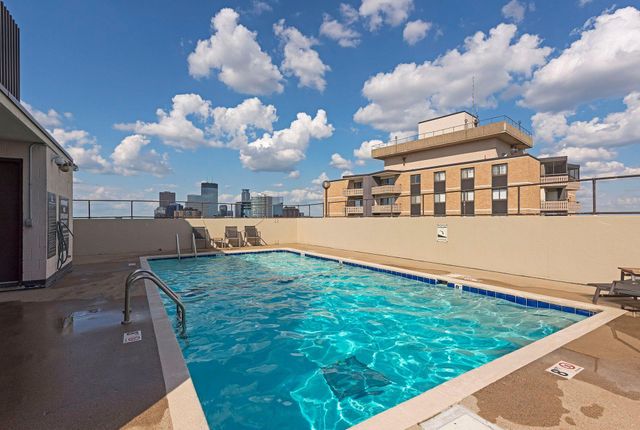 400 Groveland Avenue 1912, Minneapolis, MN 55403