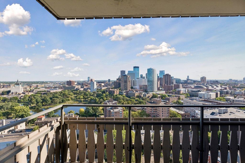 400 Groveland Avenue 1912, Minneapolis, MN 55403 — photo 4