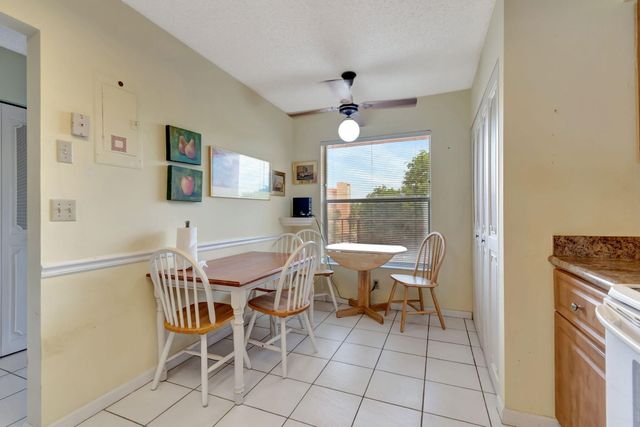 14575 Bonaire Boulevard 402, Delray Beach, FL 33446