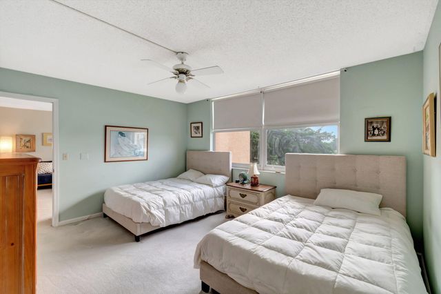 14575 Bonaire Boulevard 402, Delray Beach, FL 33446