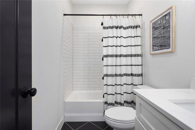 22459 W 87TH Terrace, Lenexa, KS 66227