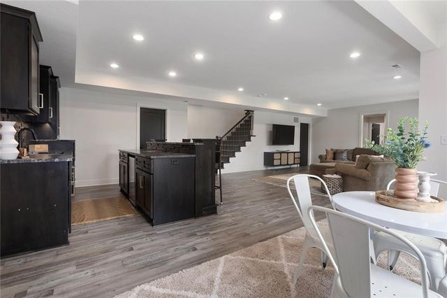 22459 W 87TH Terrace, Lenexa, KS 66227