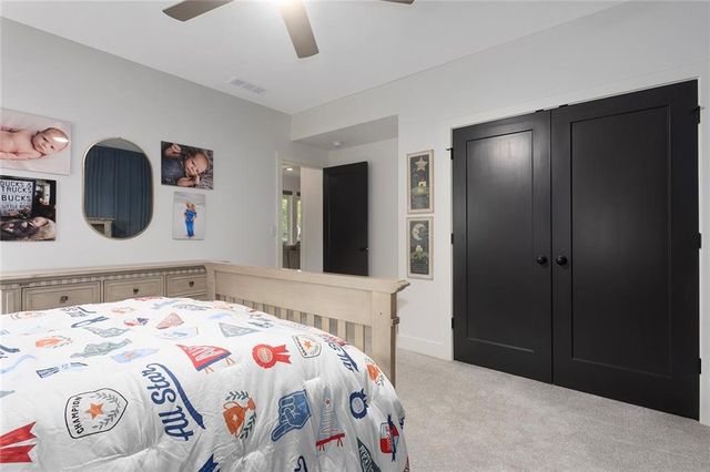 22459 W 87TH Terrace, Lenexa, KS 66227