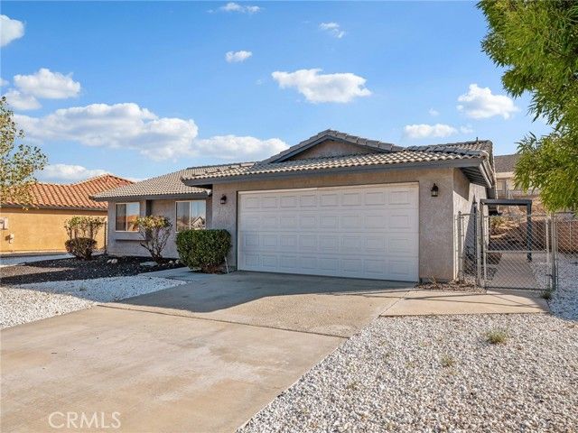 14307 Schooner Dr., Helendale, CA 92342