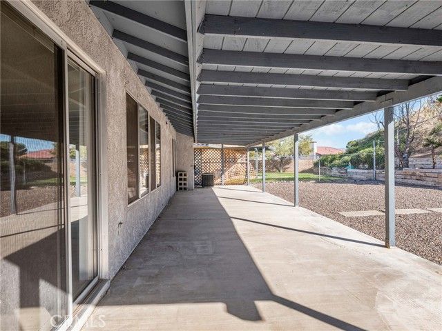 14307 Schooner Dr., Helendale, CA 92342