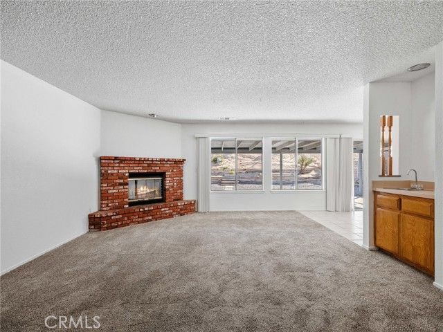 14307 Schooner Dr., Helendale, CA 92342