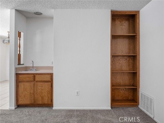 14307 Schooner Dr., Helendale, CA 92342