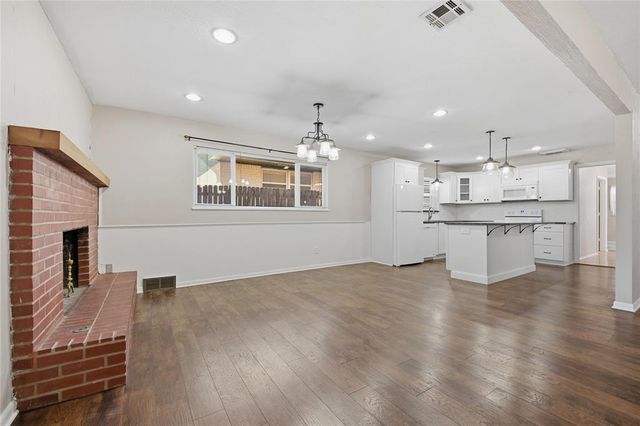 2300 NW 49th Street, Oklahoma City, OK 73112