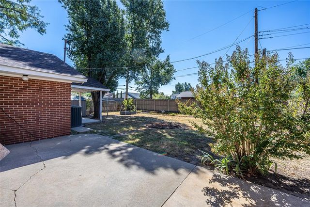 2300 NW 49th Street, Oklahoma City, OK 73112