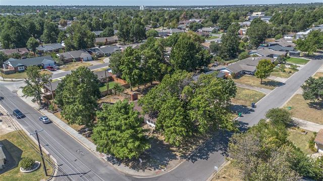 2300 NW 49th Street, Oklahoma City, OK 73112