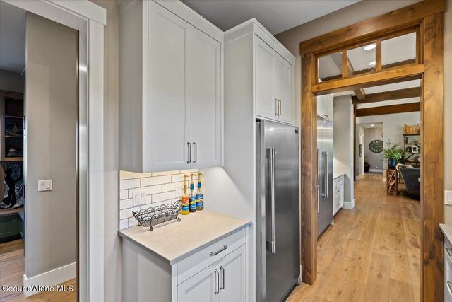 8236 E SCOUT TRAIL RD, Athol, ID 83801