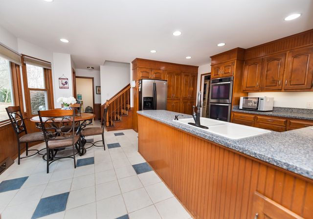 410 Thornhill Drive, Spartanburg, SC 29301