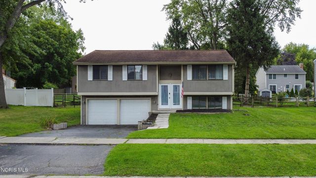 6715 Denbridge Drive, Sylvania, OH 43560