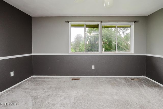 6715 Denbridge Drive, Sylvania, OH 43560