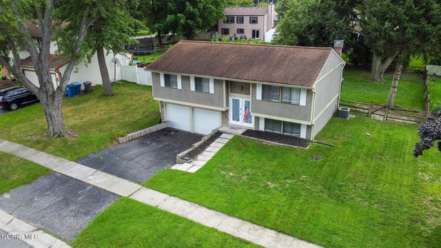 6715 Denbridge Drive, Sylvania, OH 43560