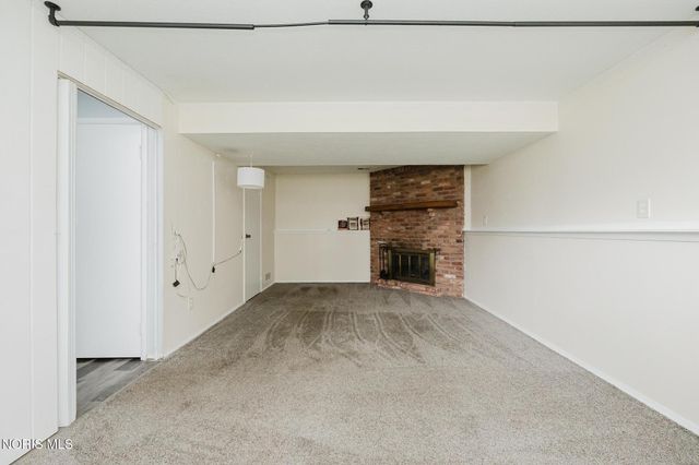 6715 Denbridge Drive, Sylvania, OH 43560