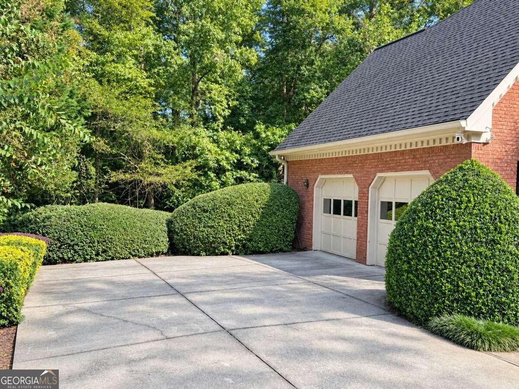 1455 Chinook Court SW, Lilburn, GA 30047 — photo 4