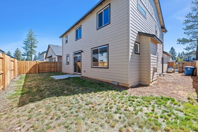 683 N Willitts Street, Sisters, OR 97759