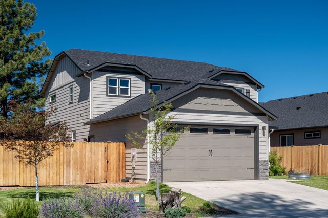 683 N Willitts Street, Sisters, OR 97759