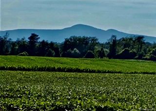 Us 9, Hudson, NY 12541