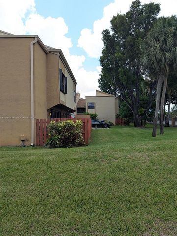 8380 S Missionwood Circle C-II, Miramar, FL 33025