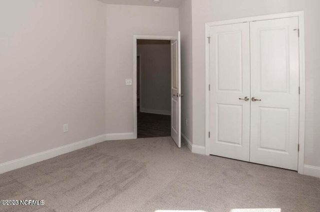 2056 Royal Pines Drive, New Bern, NC 28560