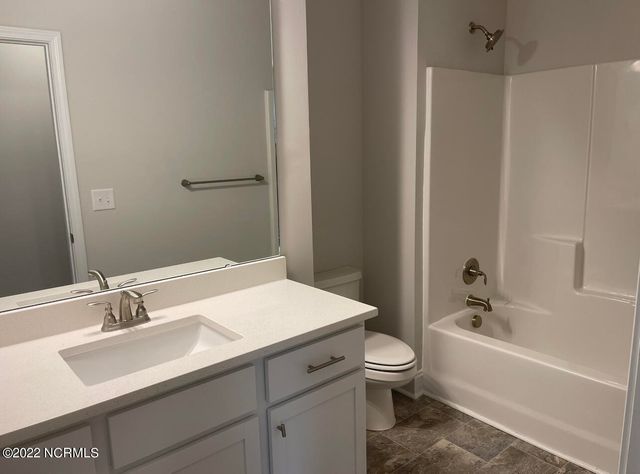 2056 Royal Pines Drive, New Bern, NC 28560