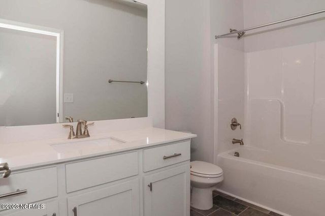 2056 Royal Pines Drive, New Bern, NC 28560