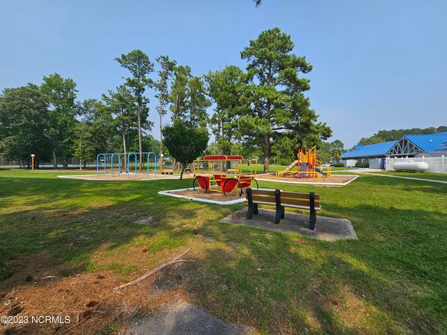2056 Royal Pines Drive, New Bern, NC 28560